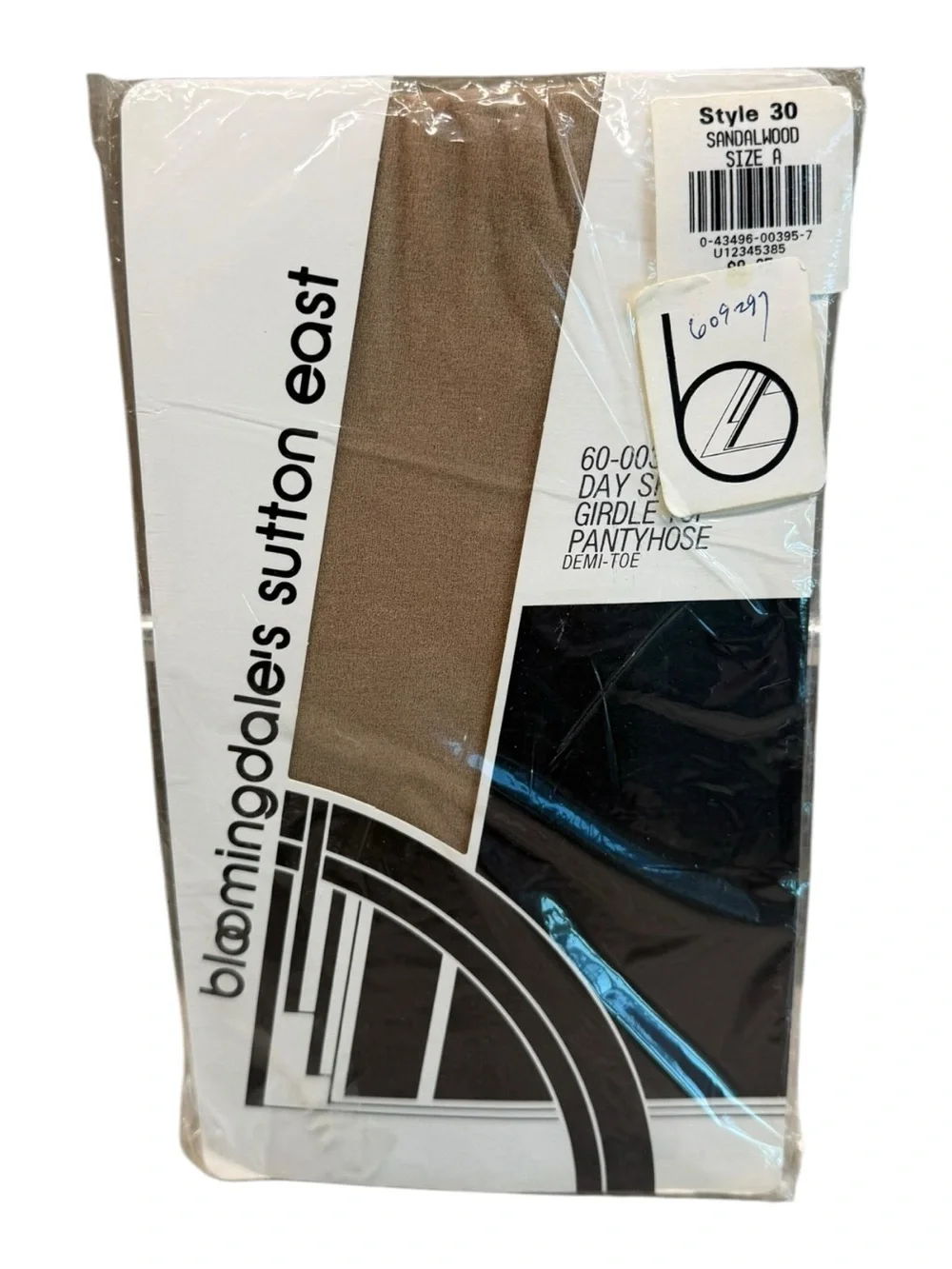 Bloomingdale’s Sutton East Day Sheer Girdle Top Pantyhose Sandalwood Size A